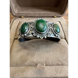 Authentic Southwestern cuff bracelet green turquoise tested sterling